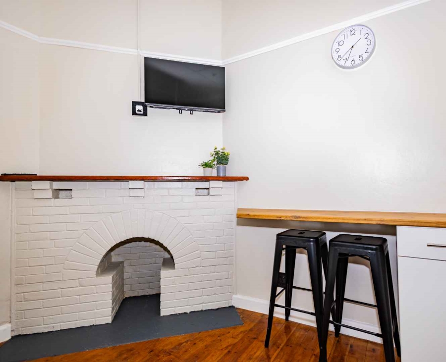 To Let 1 Bedroom Property for Rent in Oakdale Western Cape